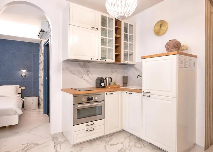 Ms Marple Luxury Station Apartmán *